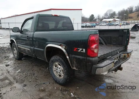 2003 Chevrolet Silverado 1500 Ls z USA, uszkodzony, nr VIN 1GCEK14V23Z311313